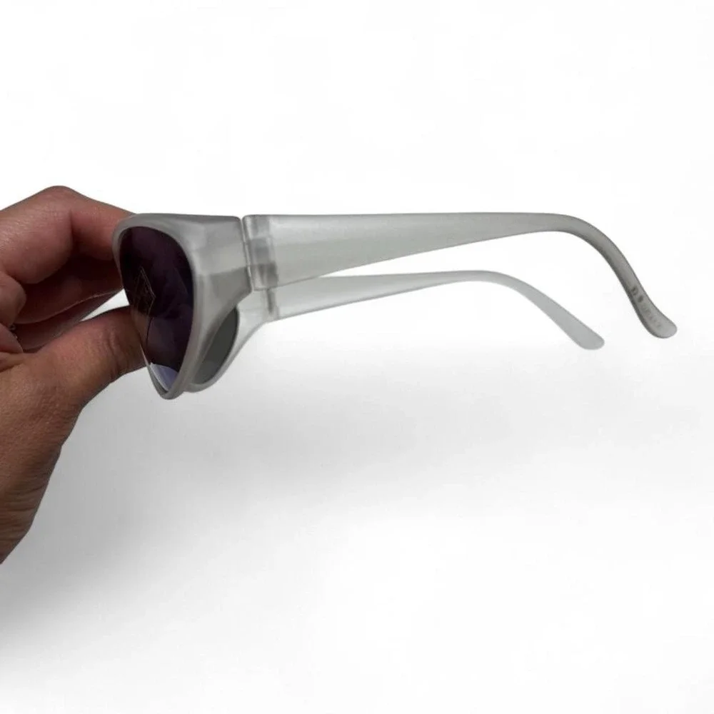 Vintage Y2K Sporty Wraparound Sunglasses